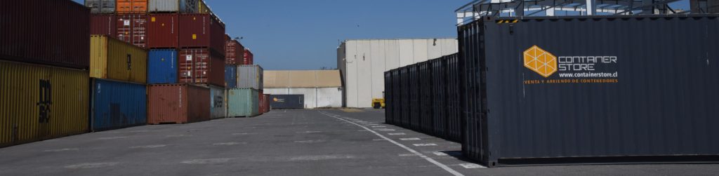 Contenedor seminuevo Container Store en depósito